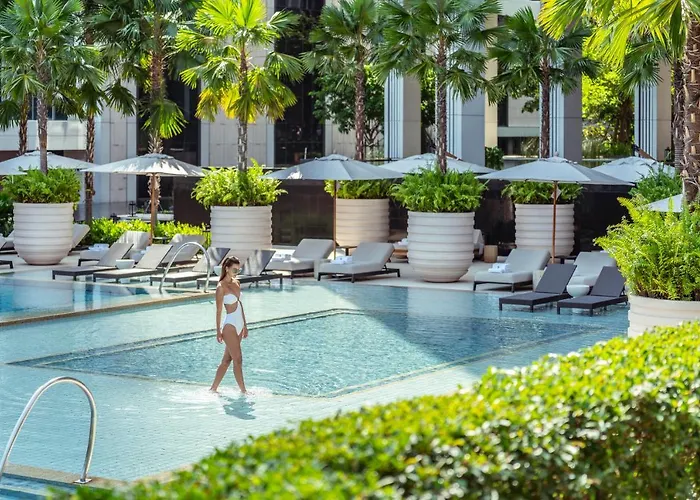 Four Seasons At Chao Phraya River