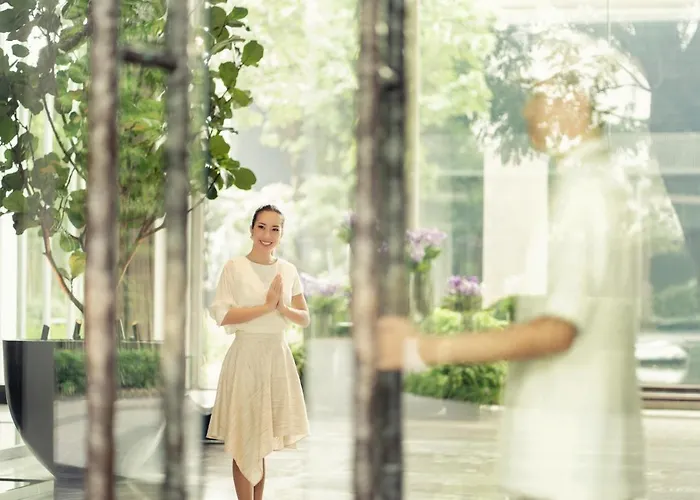Four Seasons At Chao Phraya River Hotel 5*