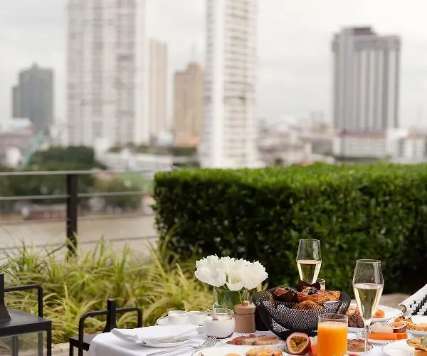 Hotel Four Seasons At Chao Phraya River Bangkok