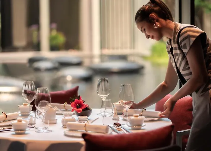Hotel Four Seasons At Chao Phraya River