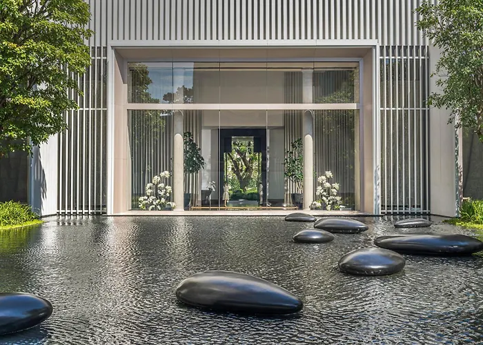 Four Seasons At Chao Phraya River