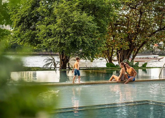 Four Seasons At Chao Phraya River 5*