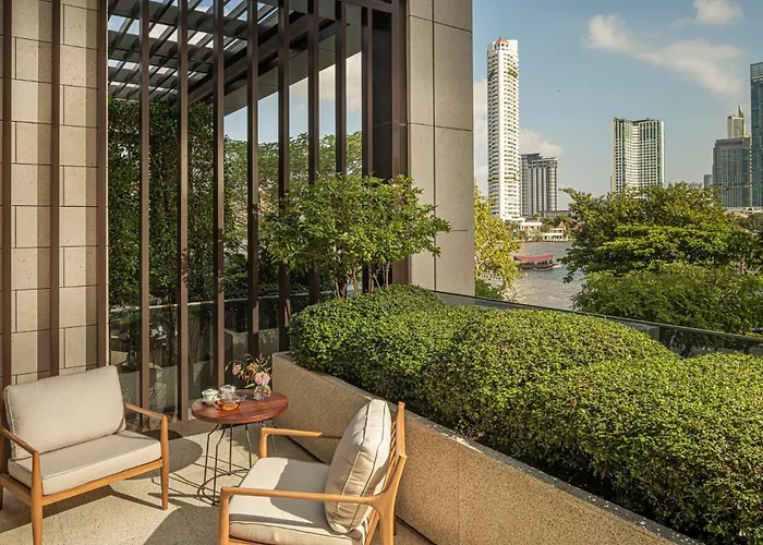 Four Seasons At Chao Phraya River Hotel Bangkok