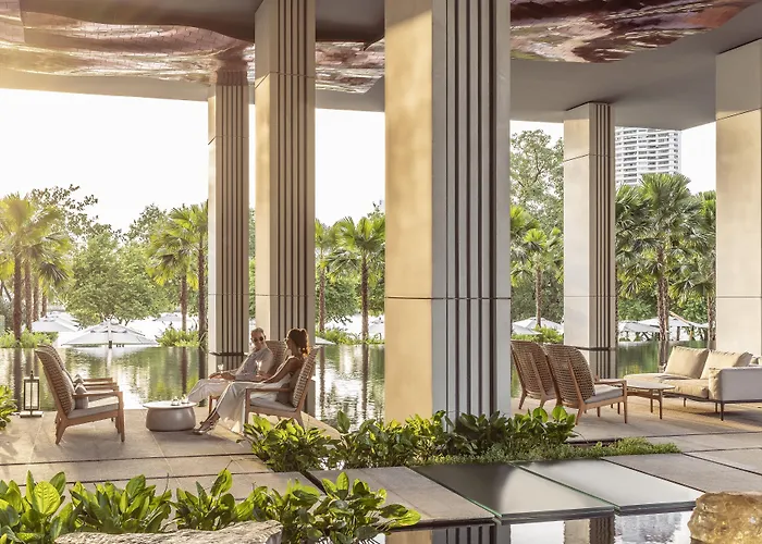 Four Seasons At Chao Phraya River 5*
