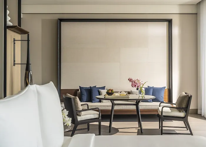Four Seasons At Chao Phraya River